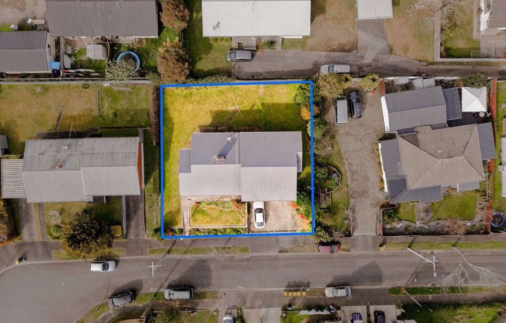 6 Stewart Place, Melville, Hamilton, Waikato - Carousel 2