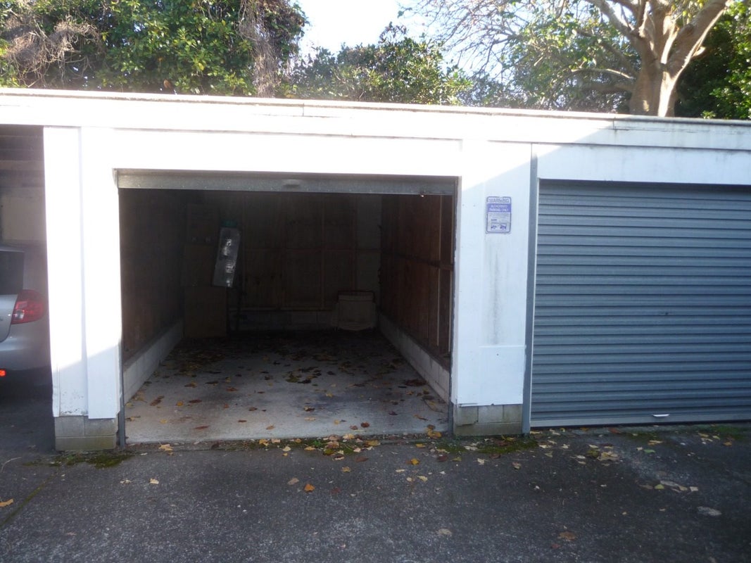 1/23 Fairview Road, Mount Eden, Auckland - Carousel 18