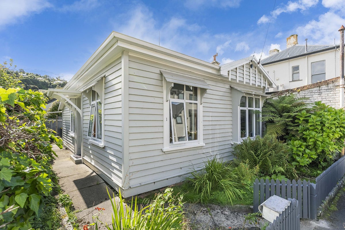 1 Quentin Avenue, North Dunedin, Dunedin - Carousel 1
