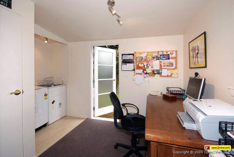 24 Phillip Street, Johnsonville, Wellington - Carousel 11