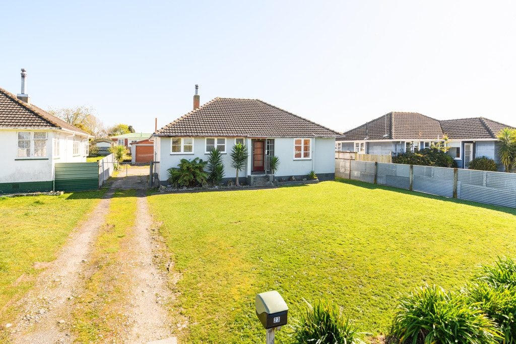 23 Clyde Crescent, Roslyn, Palmerston North - Carousel 16