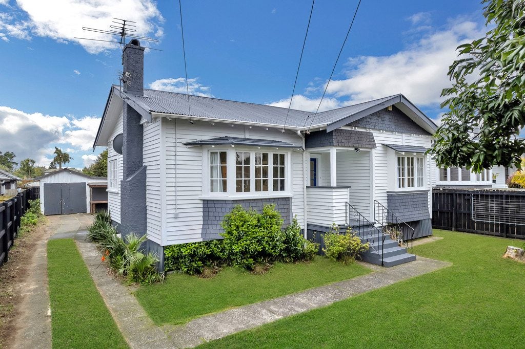 41 Wairau Avenue, Avondale, Auckland City, Auckland - Carousel 2