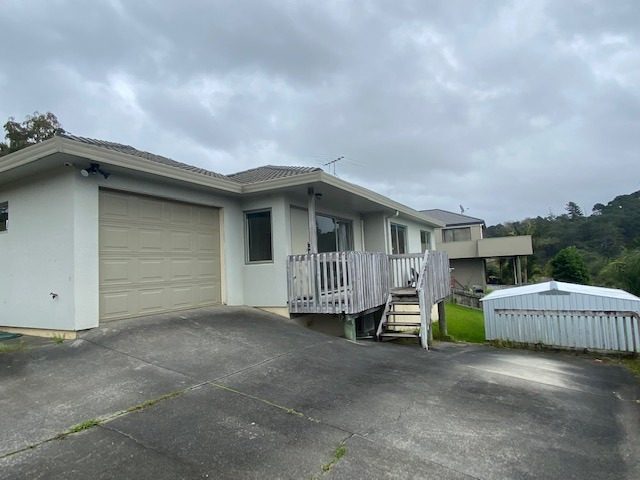 20 Coastal Heights, Stillwater, Silverdale - Carousel 1