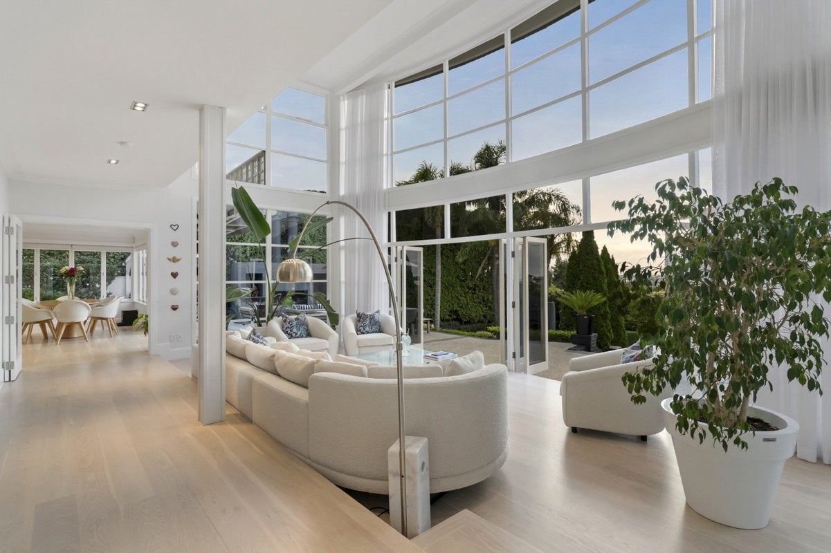 259 St Heliers Bay Road, Saint Heliers, Auckland - Carousel 2