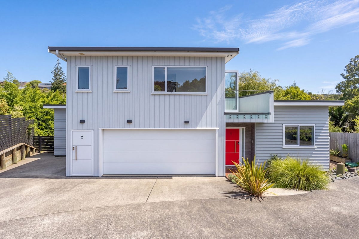 12H Relko Crescent, Torbay, Auckland - Carousel 2