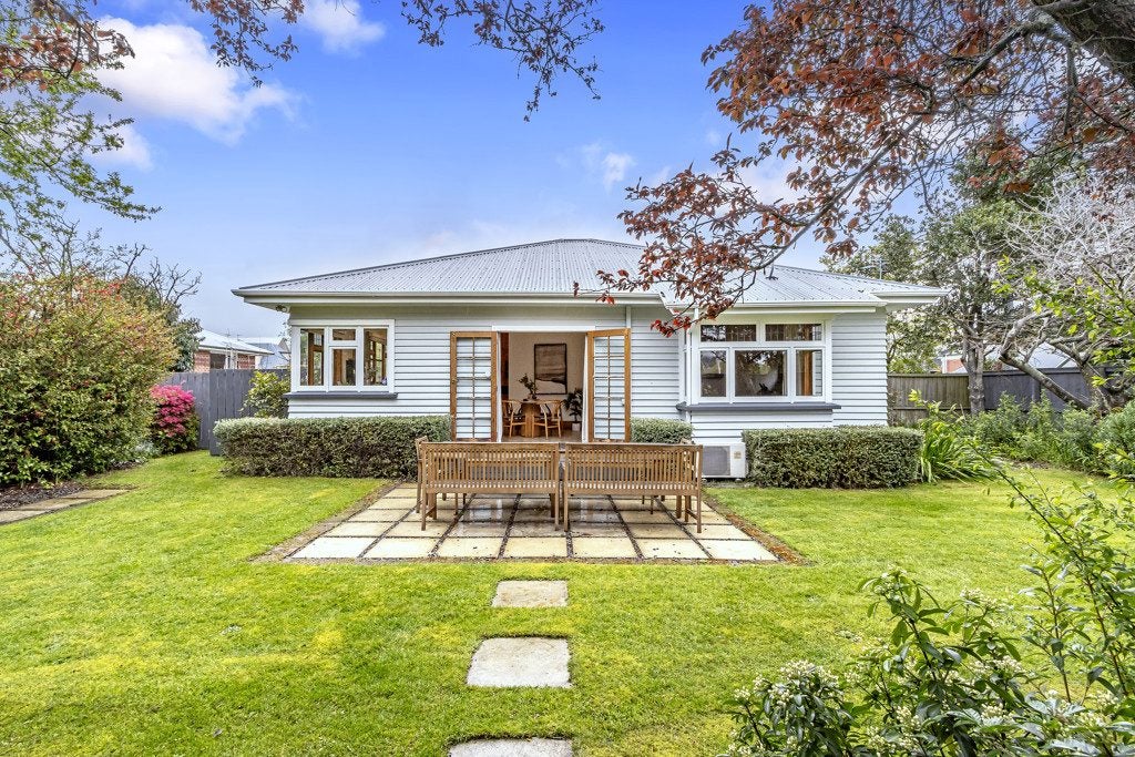 136 Wairakei Road, Bryndwr, Christchurch - Carousel 1
