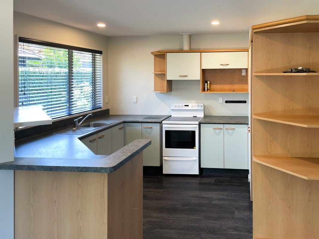 2/47 Nottingham Avenue, Halswell, Christchurch - Carousel 2