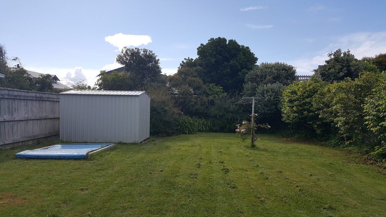 34 Oroua Street, Eastbourne, Lower Hutt - Carousel 2