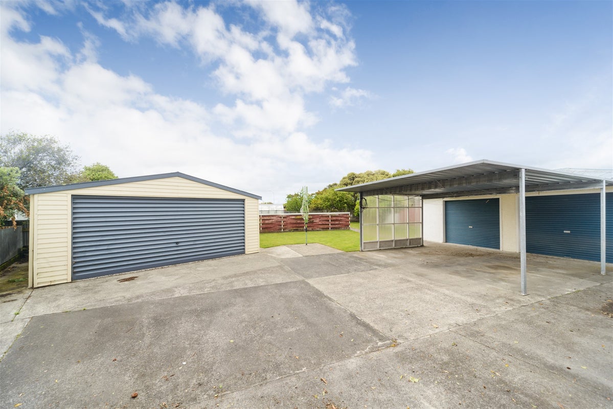 8 Moray Place, Highbury, Palmerston North - Carousel 2