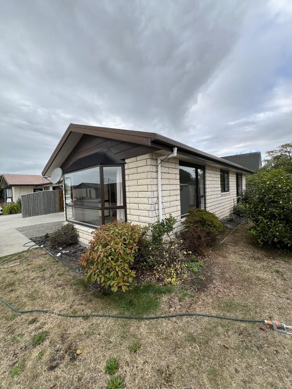 1/17 Aberfoyle Place, Parklands, Christchurch - Carousel 2