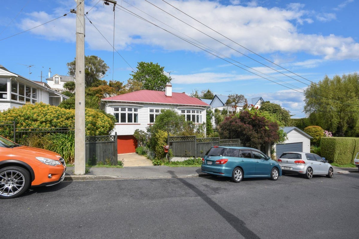 26 Cranston Street, Andersons Bay, Dunedin - Carousel 2