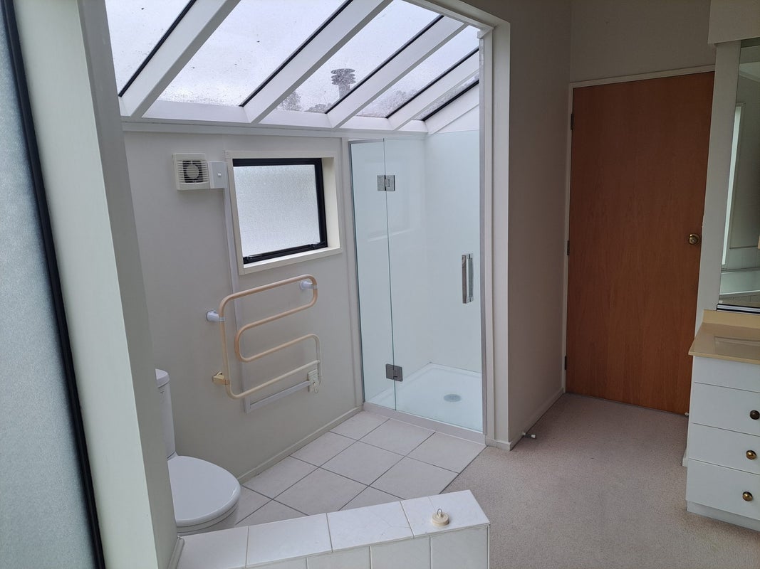 2/21 Aberfoyle Street, Epsom, Auckland - Carousel 11