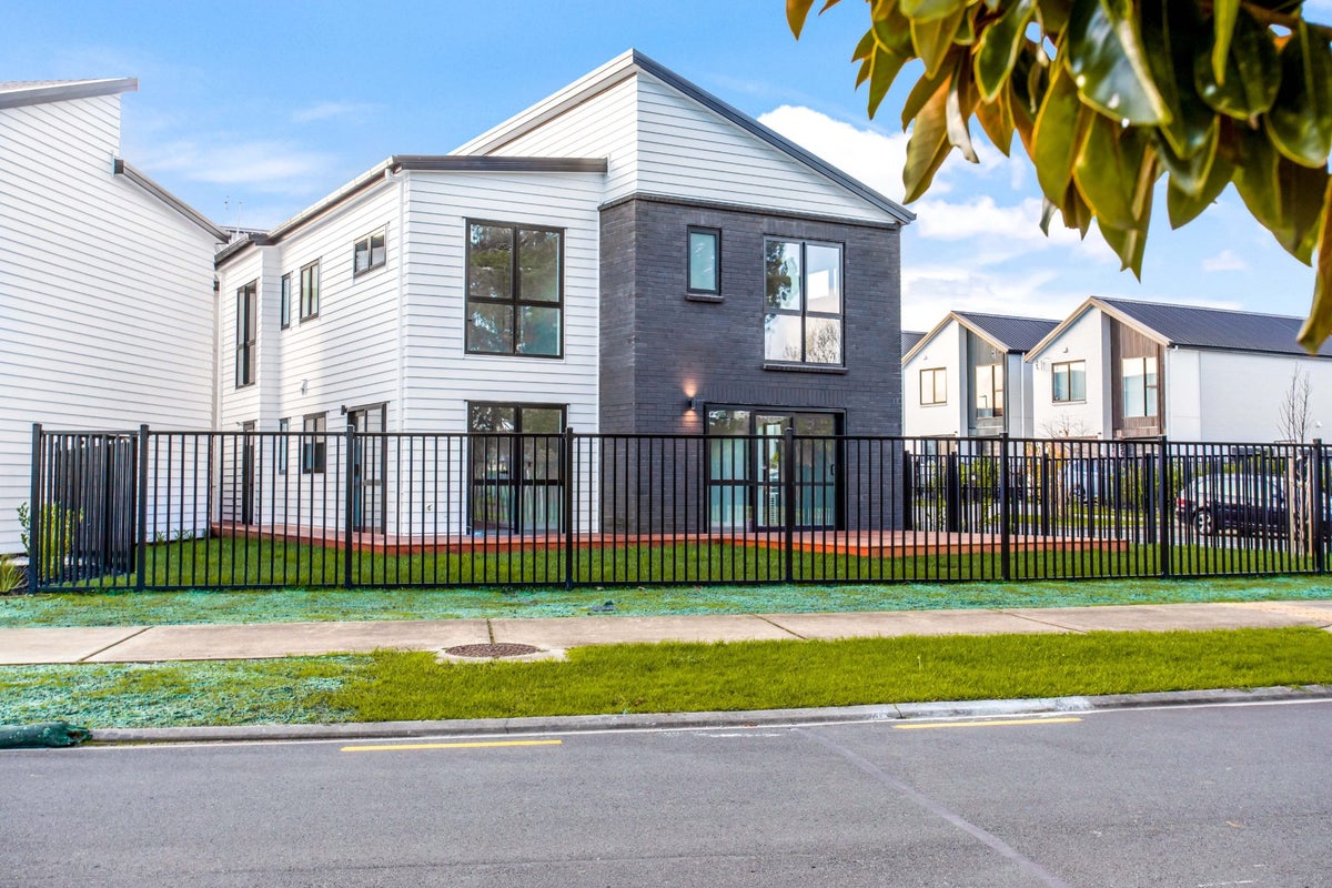 20 Recovery Road, Papakura, Papakura - Carousel 2