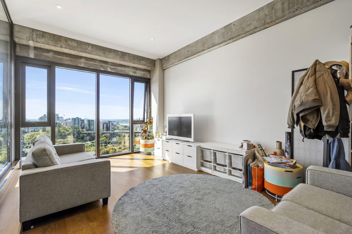 703/5 Hohipere Street, Grafton, Auckland - Carousel 2