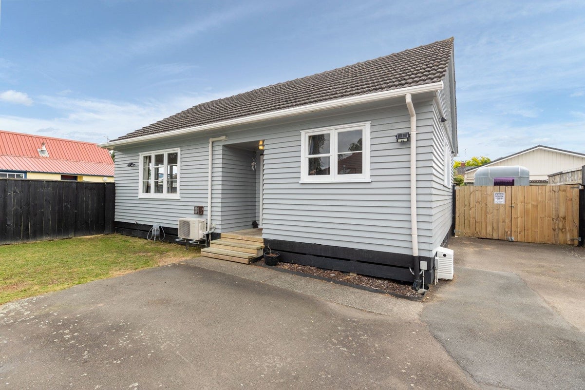 7A Mangaroa Hill Road, Maoribank, Upper Hutt - Carousel 2