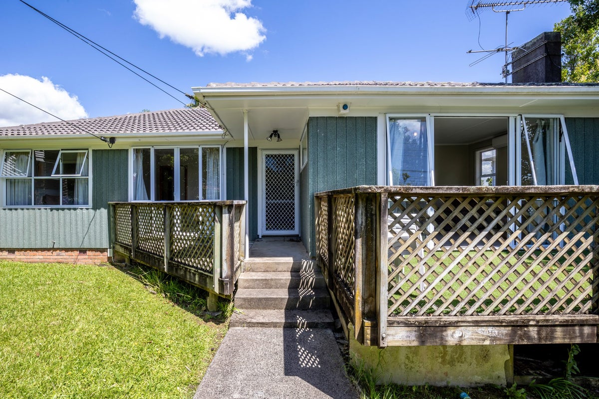 210 Birkdale Road, Birkdale, Auckland - Carousel 2