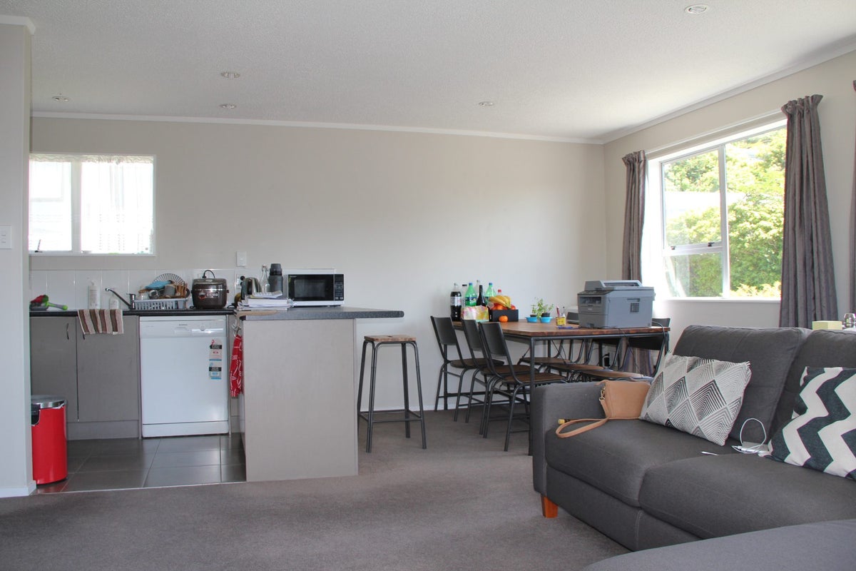 54A Cambrian Street, Churton Park, Wellington - Carousel 2