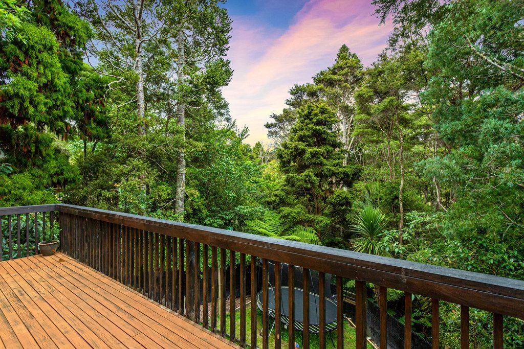 138 Laingholm Drive, Laingholm, Auckland - Carousel 2