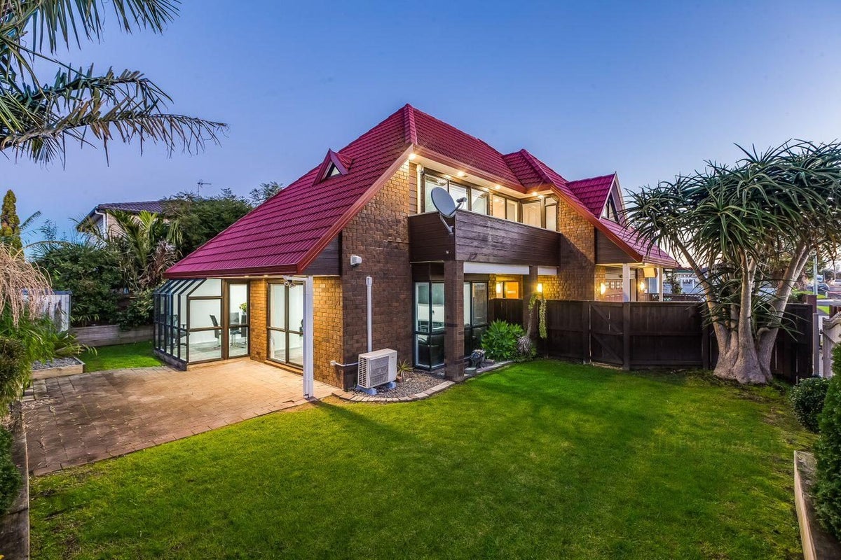2/57 Hoteo Avenue, Papatoetoe, Manukau City, Auckland - Carousel 2