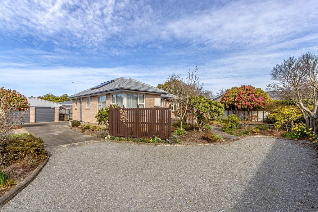 7 Bellina Place, Broomfield, Christchurch - Carousel 2