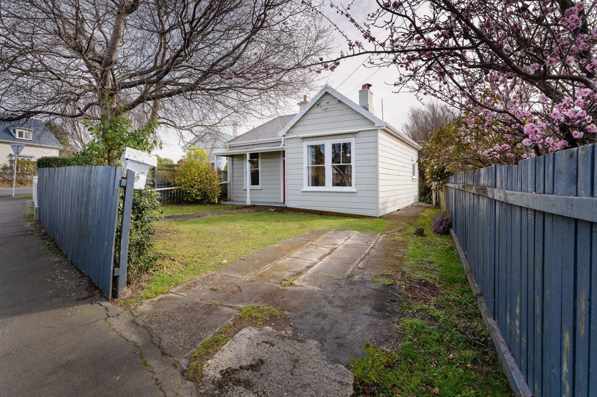 703 Highgate, Maori Hill, Dunedin - Carousel 1