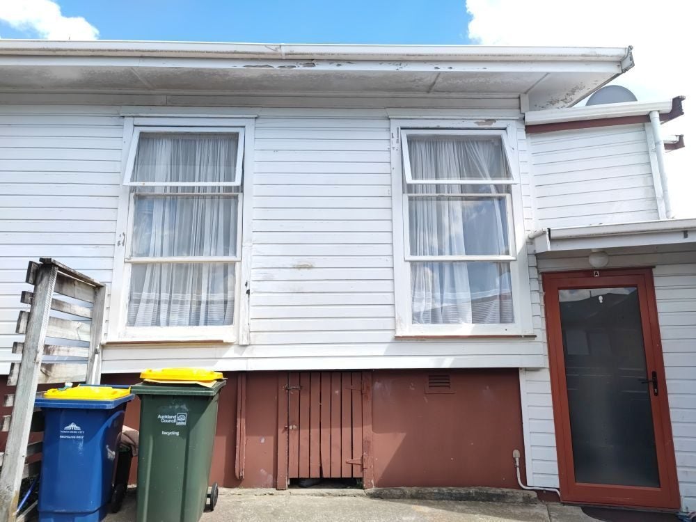 61 Juniper Road, Sunnynook, Auckland - Carousel 9