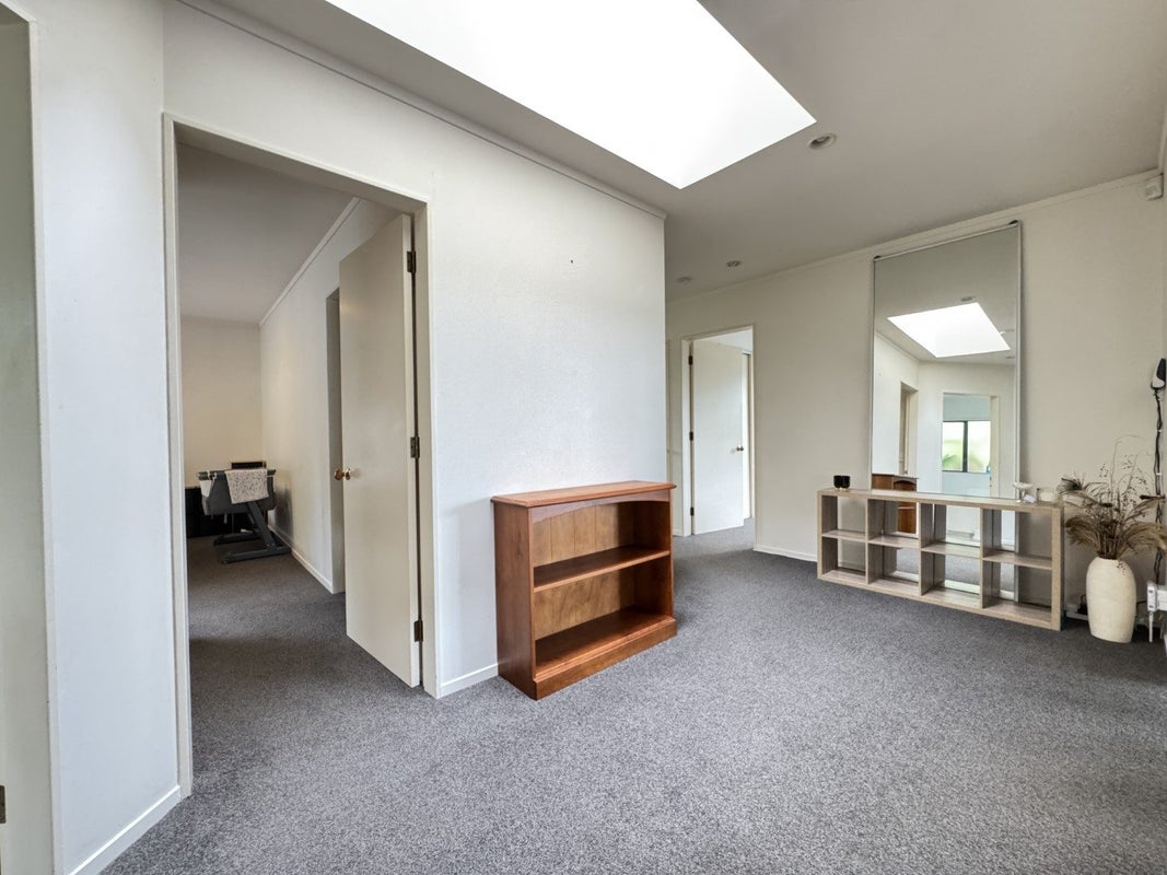 63 John Sims Drive, Broadmeadows, Wellington - Carousel 2