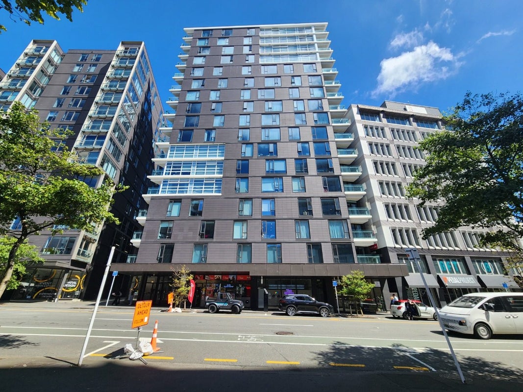 E702/160 Victoria Street, Te Aro, Wellington - Carousel 1