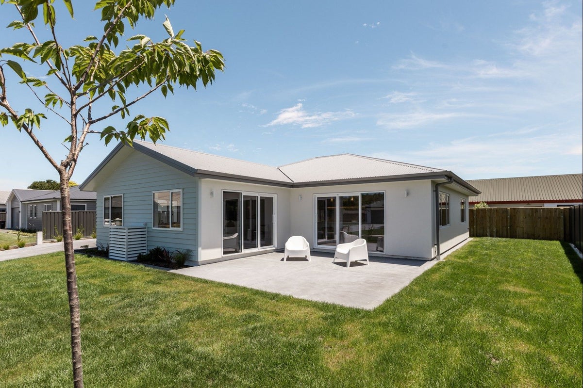 21 George Yee Place, Taradale, Napier - Carousel 1