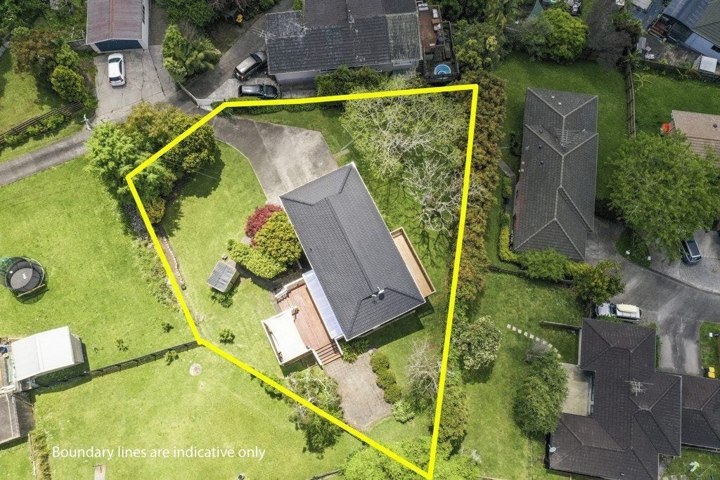 13 McClintock Road, Massey, Auckland - Carousel 23