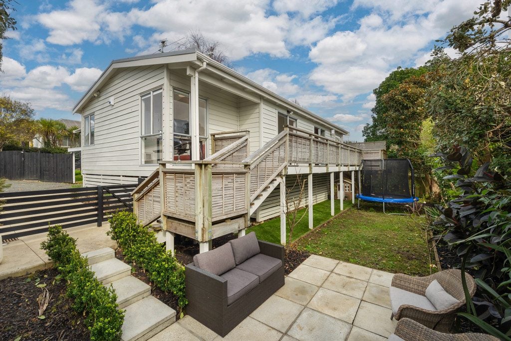 12B Fifth Avenue, Mount Albert, Auckland - Carousel 1