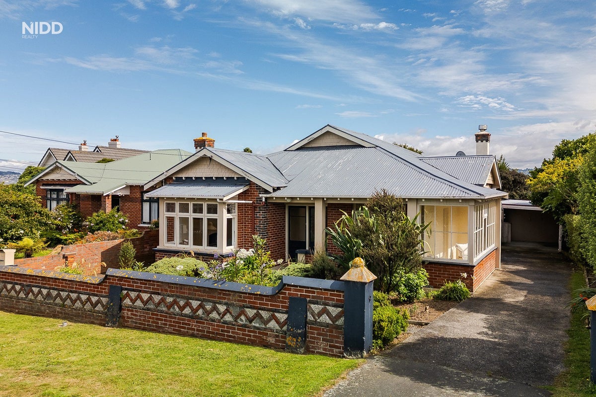 45 Hunt Street, Andersons Bay, Dunedin - Carousel 1