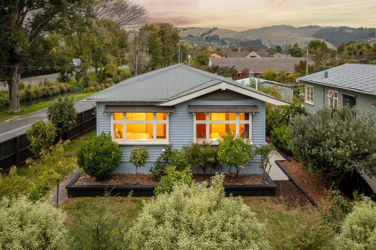 134 Saint Martins Road, Saint Martins, Christchurch - Carousel 1