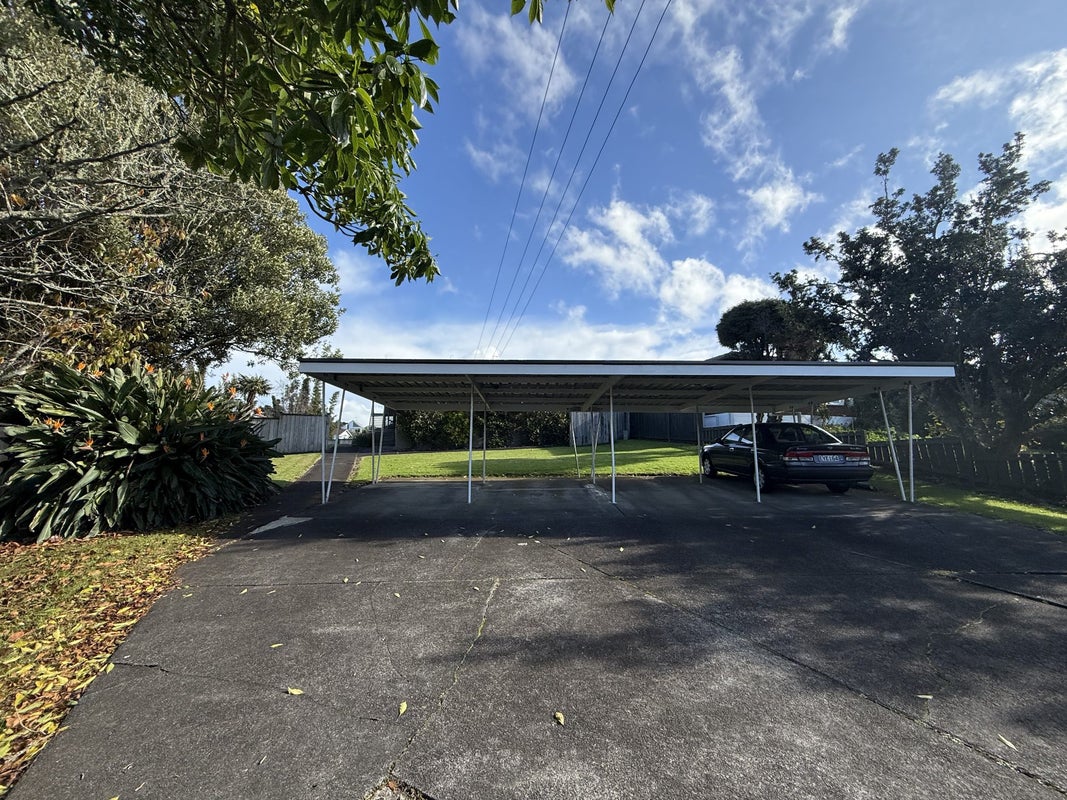 2 Hawthorne Place, Ellerslie, Auckland - Carousel 15