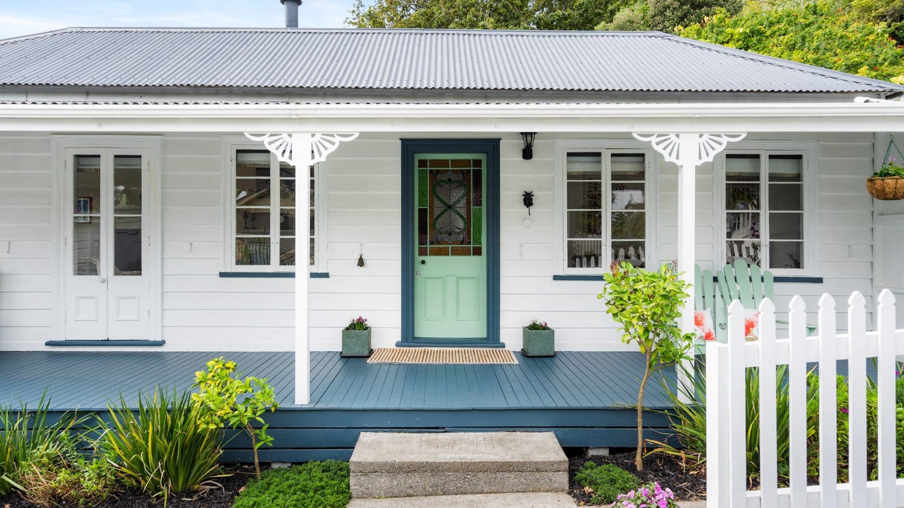 6A Battery Road, Bluff Hill, Napier - Carousel 1