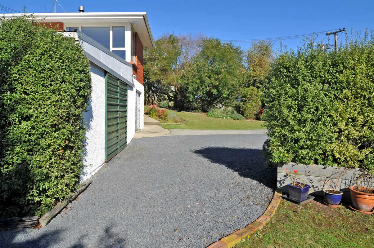 38 Dovecote Avenue, Corstorphine, Dunedin - Carousel 2