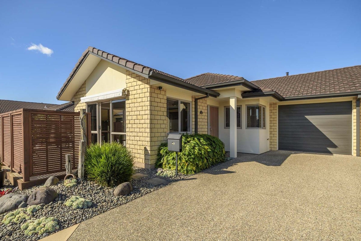 45 Havenbrook Way, Pyes Pa, Tauranga - Carousel 1