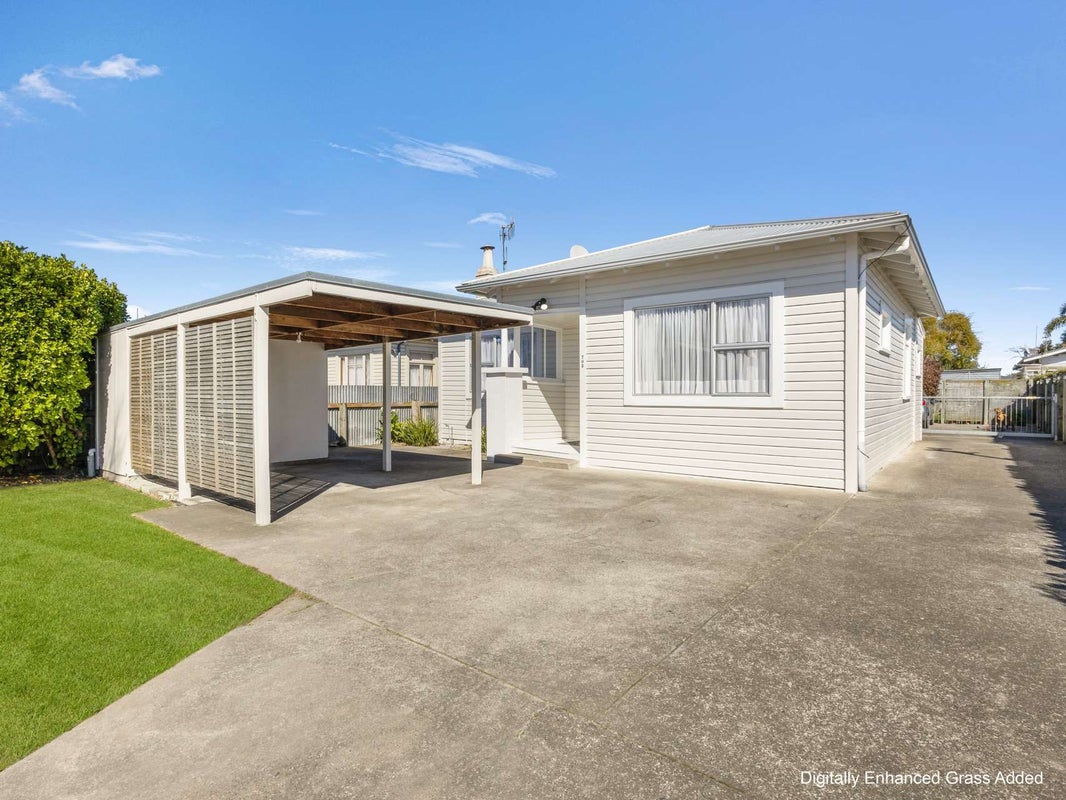 1/705 Heretaunga Street East, Parkvale, Hastings - Carousel 1