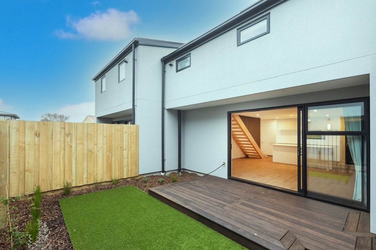8/21 Siddal Place, Richmond, Christchurch - Carousel 1