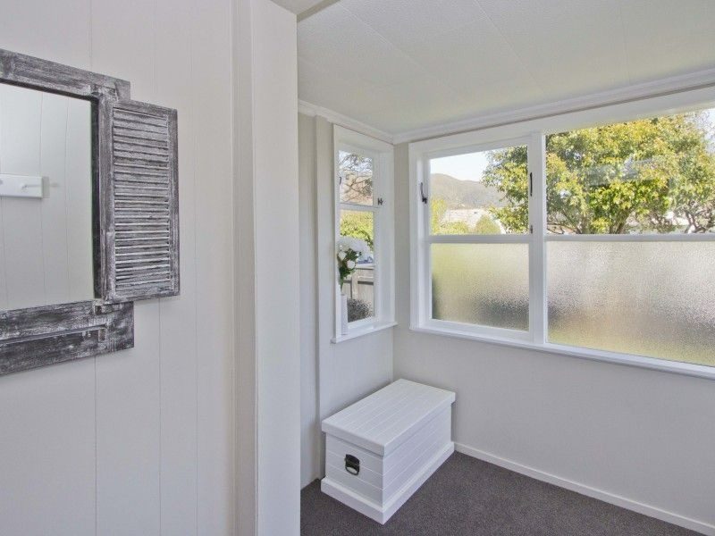 3 Jutland Street, Waterloo, Lower Hutt - Carousel 2