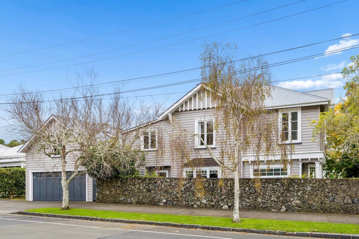 22 Bellevue Road, Mount Eden, Auckland - Carousel 2