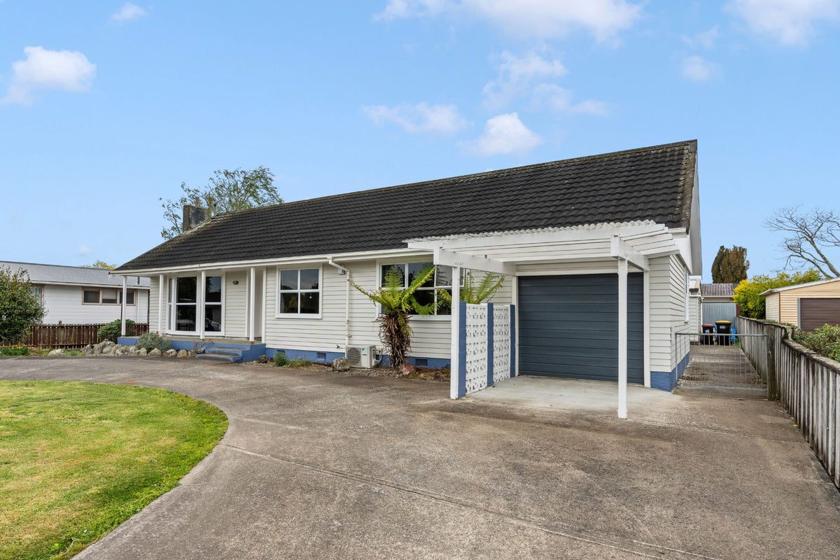 17 Hornsby Street, Carterton - Carousel 22