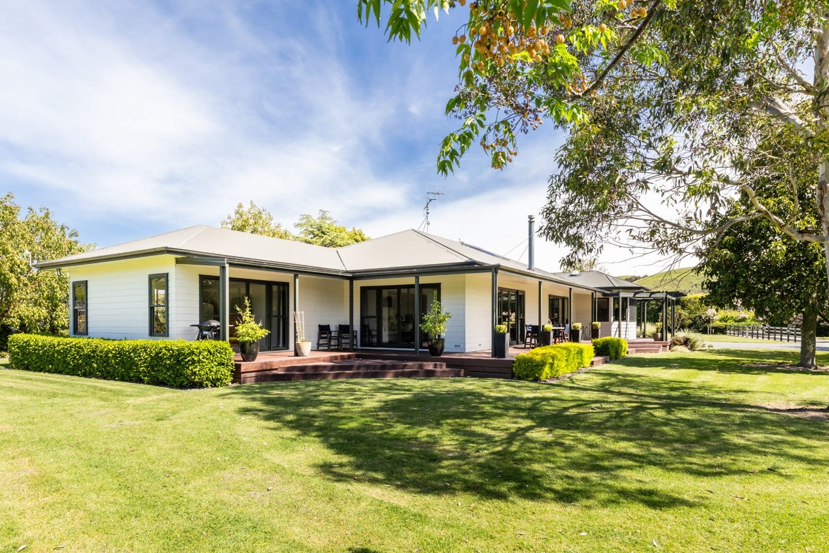 212 Onehunga Road, Bay View, Napier - Carousel 2