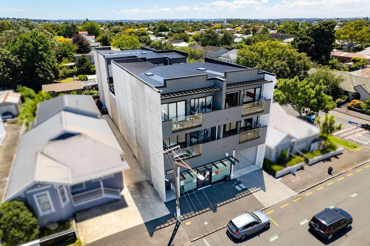 6/661 Dominion Road, Mount Roskill, Auckland - Carousel 1