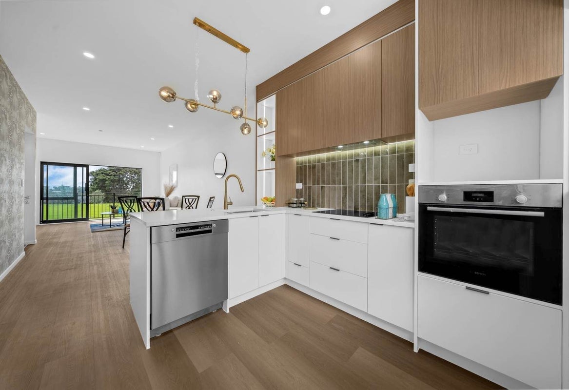 5/22 Cherry Tree Place, Massey, Auckland - Carousel 2