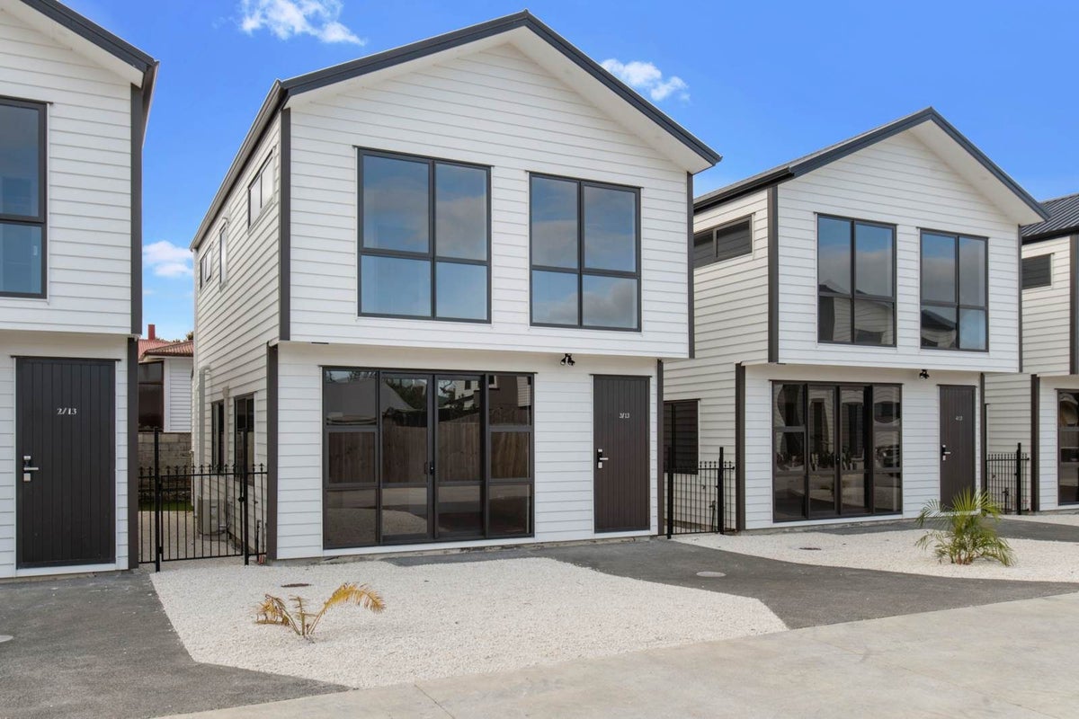 3/13 Kimpton Road, Papatoetoe, Manukau City, Auckland - Carousel 2