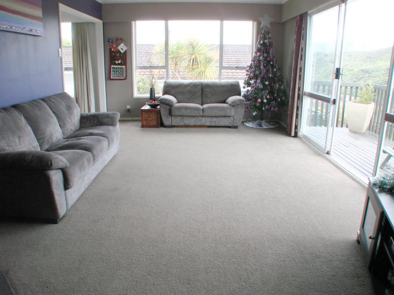 28 Kingsley Street, Stokes Valley, Lower Hutt - Carousel 2
