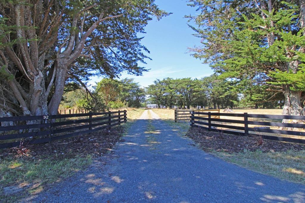 92 Chester Road, Clareville, Carterton - Carousel 20