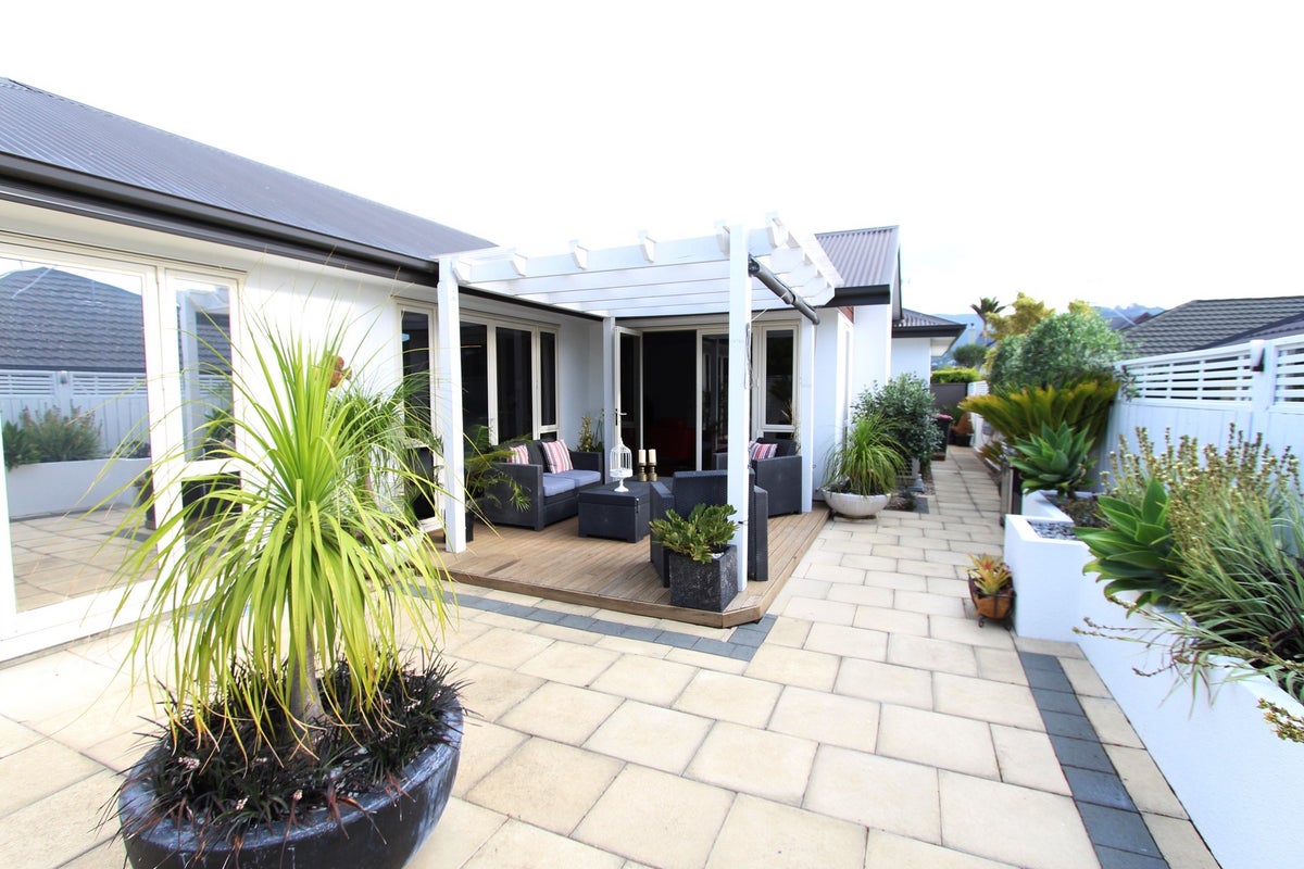 3 Di Vetro Way, The Wood, Nelson - Carousel 9