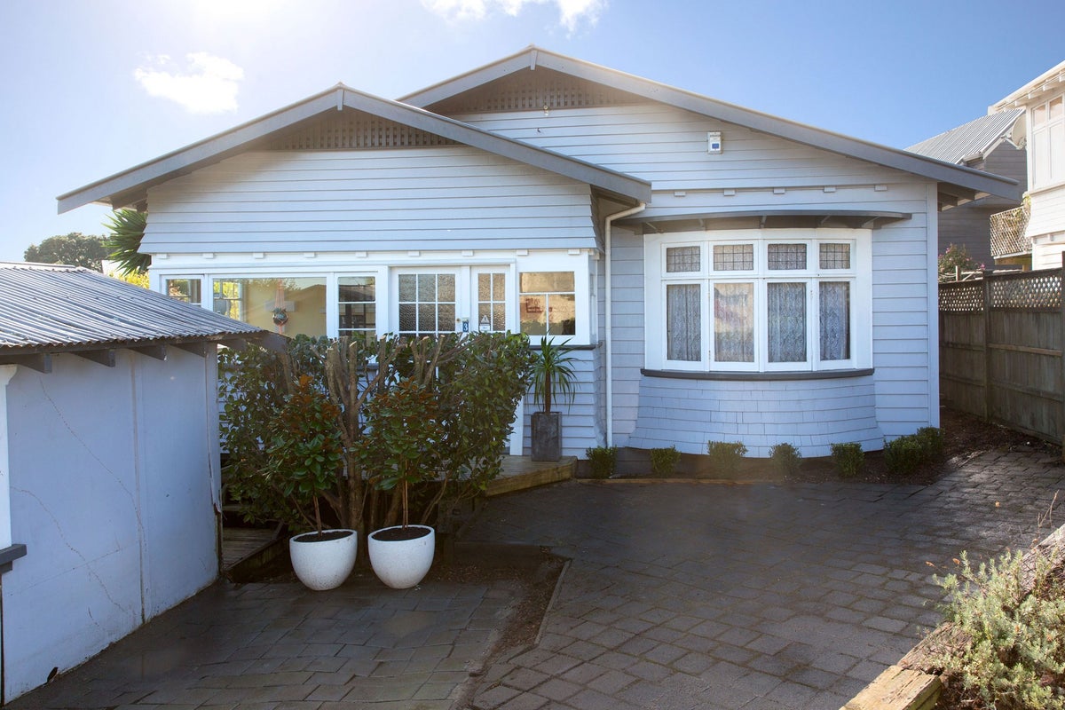 3 Peach Parade, Remuera, Auckland - Carousel 1
